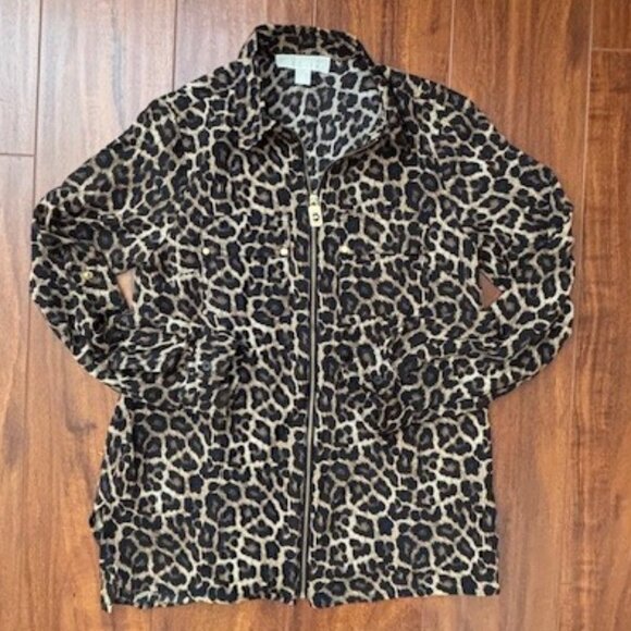 Michael Kors Leopard Print Pebble Crepe 3/4 and full Sleeve Top - Picture 9 of 10
